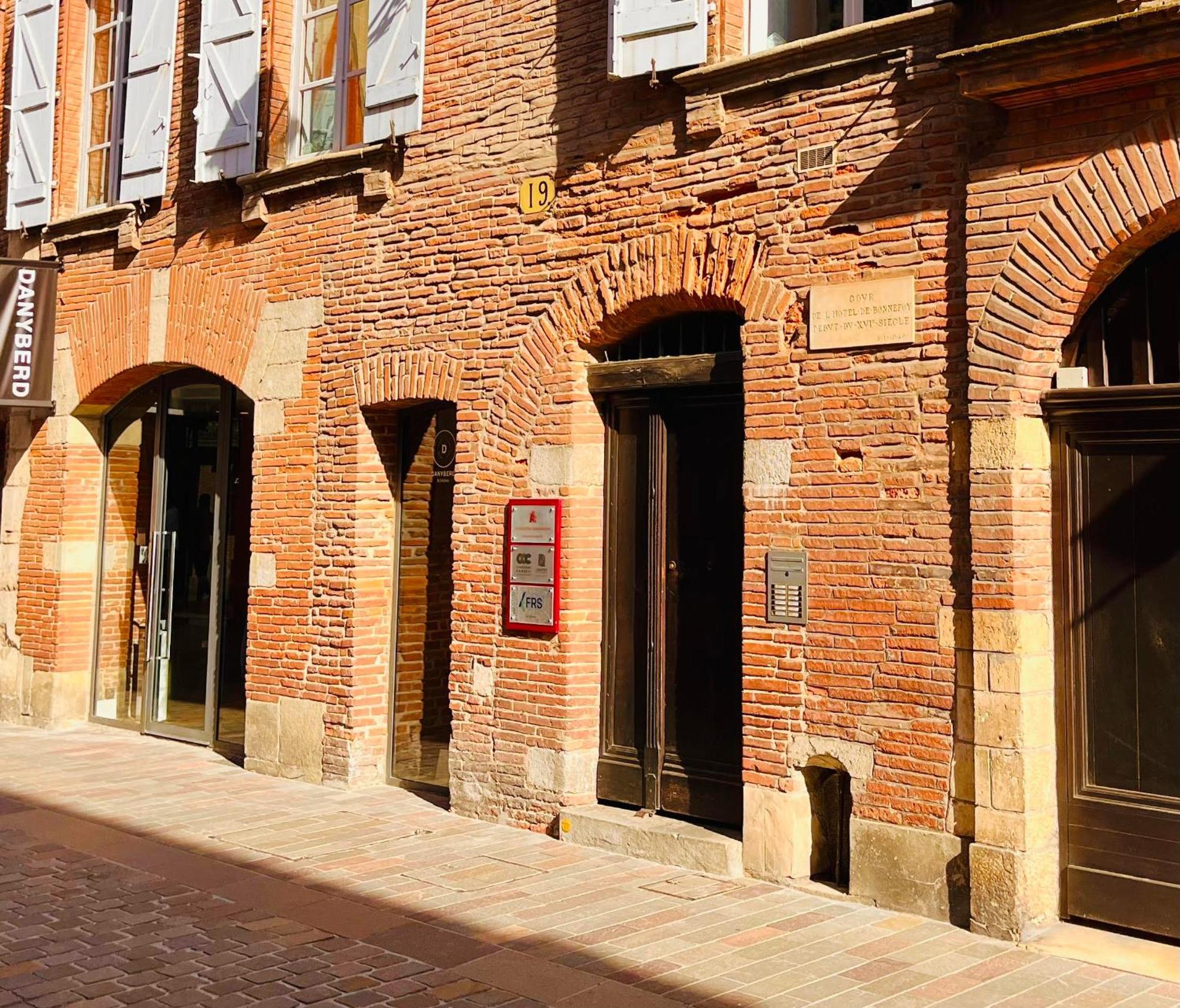 La Tour Croix Baragnon Aparthotel Toulouse Exterior photo